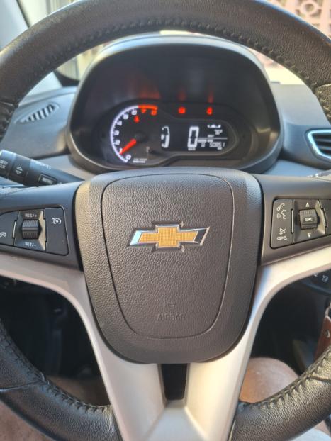 CHEVROLET Onix Hatch 1.4 4P FLEX ACTIV, Foto 6