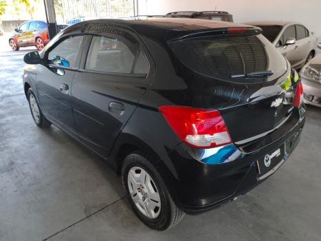 CHEVROLET Onix Hatch 1.0 4P FLEX LT1, Foto 6