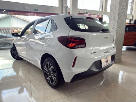 CHEVROLET Onix Hatch 1.0 4P FLEX LT2, Foto 4