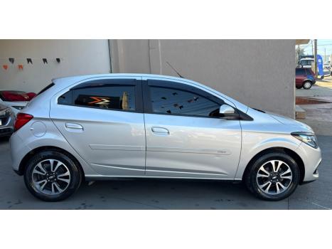 CHEVROLET Onix Hatch 1.4 4P FLEX LTZ, Foto 5