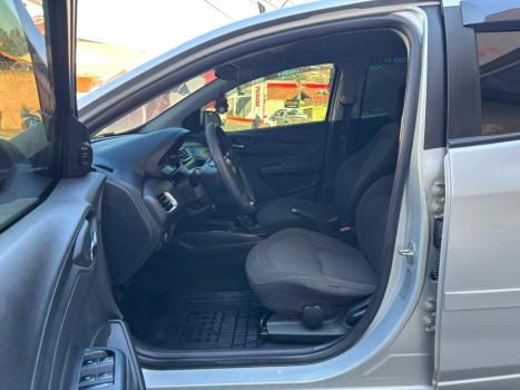 CHEVROLET Onix Hatch 1.4 4P FLEX LTZ, Foto 14