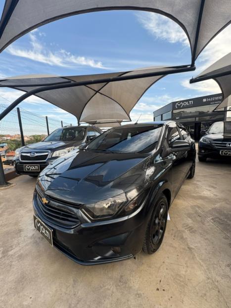 CHEVROLET Onix Hatch 1.4 4P FLEX LTZ AUTOM�TICO, Foto 2