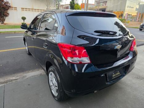 CHEVROLET Onix Hatch 1.0 4P FLEX LT, Foto 6