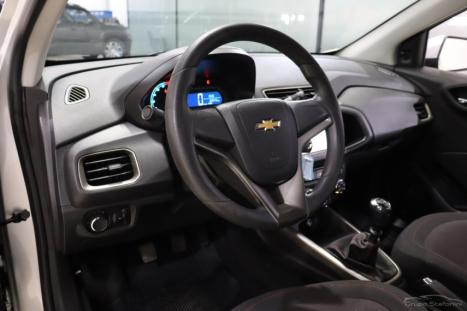 CHEVROLET Onix Hatch 1.4 4P FLEX LT, Foto 4