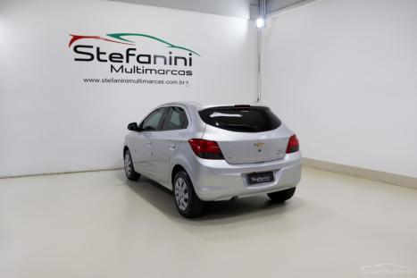 CHEVROLET Onix Hatch 1.4 4P FLEX LT, Foto 13