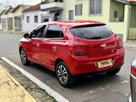 CHEVROLET Onix Hatch 1.4 4P FLEX LTZ, Foto 6