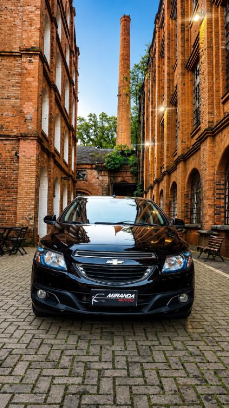 CHEVROLET Onix Hatch 1.4 4P FLEX LTZ, Foto 2
