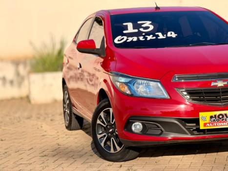 CHEVROLET Onix Hatch 1.4 4P FLEX LTZ, Foto 4