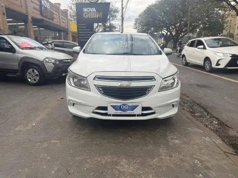 CHEVROLET Onix Hatch 1.0 12V 4P FLEX LT, Foto 2