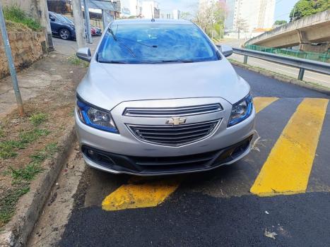 CHEVROLET Onix Hatch 1.4 4P FLEX LTZ AUTOM�TICO, Foto 3