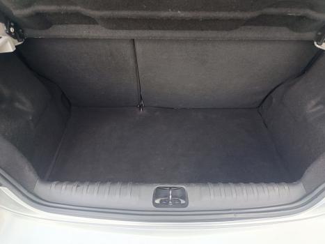 CHEVROLET Onix Hatch 1.4 4P FLEX LTZ AUTOM�TICO, Foto 8