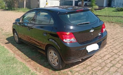 CHEVROLET Onix Hatch 1.0 4P FLEX LT, Foto 2