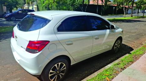 CHEVROLET Onix Hatch 1.4 4P FLEX LTZ, Foto 3