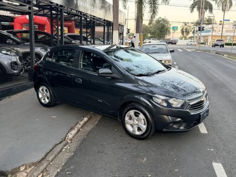 CHEVROLET Onix Hatch 1.4 4P FLEX LT AUTOM�TICO, Foto 5