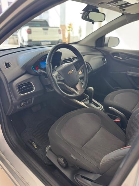CHEVROLET Onix Hatch 1.4 4P FLEX LTZ AUTOM�TICO, Foto 13