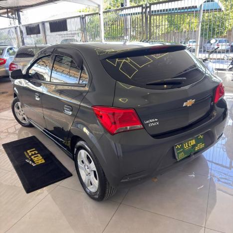 CHEVROLET Onix Hatch 1.4 4P FLEX LT, Foto 7