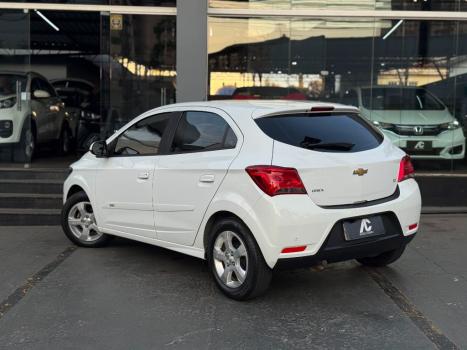 CHEVROLET Onix Hatch 1.4 4P FLEX LT, Foto 4