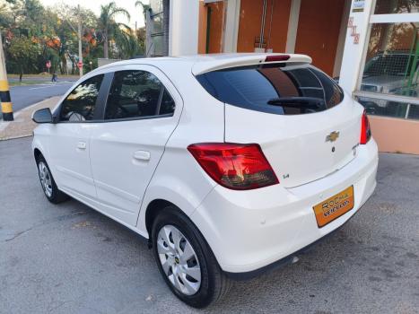 CHEVROLET Onix Hatch 1.4 4P FLEX LT, Foto 3