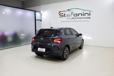 CHEVROLET Onix Hatch 1.0 12V 4P FLEX PREMIER TURBO AUTOM�TICO, Foto 11