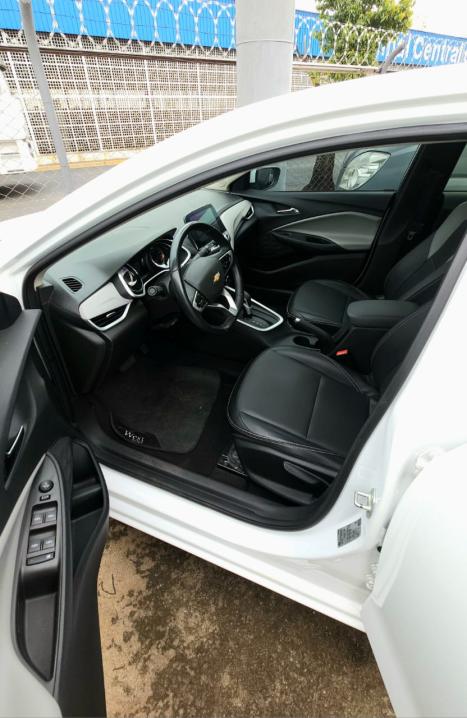 CHEVROLET Onix Hatch 1.0 12V 4P FLEX PREMIER TURBO AUTOM�TICO, Foto 7