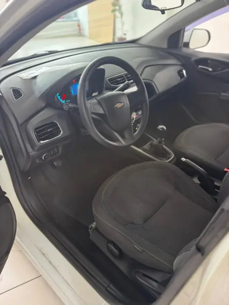 CHEVROLET Onix Hatch 1.4 4P FLEX LTZ, Foto 13