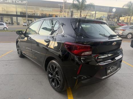 CHEVROLET Onix Hatch 1.0 12V 4P FLEX PREMIER 2 TURBO AUTOM�TICO, Foto 11