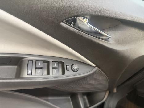 CHEVROLET Onix Hatch 1.0 12V 4P FLEX PREMIER 2 TURBO AUTOM�TICO, Foto 14