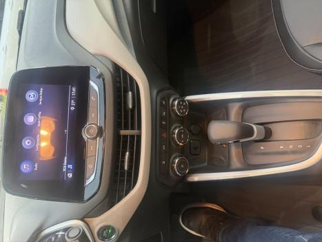 CHEVROLET Onix Hatch 1.0 12V 4P FLEX PREMIER 2 TURBO AUTOM�TICO, Foto 21