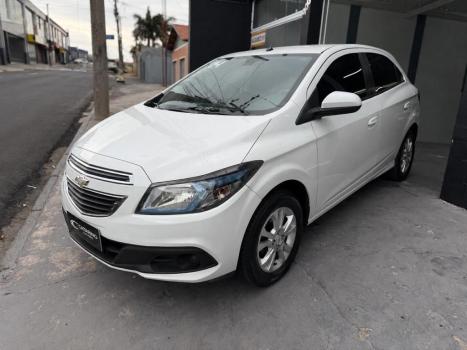 CHEVROLET Onix Hatch 1.0 4P FLEX LT LOLLAPALOOZA, Foto 1