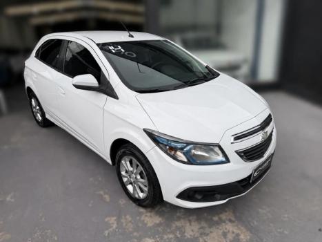 CHEVROLET Onix Hatch 1.0 4P FLEX LT LOLLAPALOOZA, Foto 2