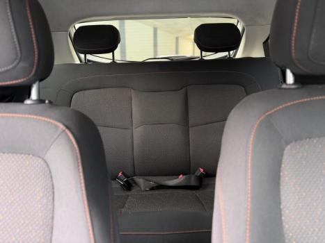 CHEVROLET Onix Hatch 1.0 4P FLEX LT LOLLAPALOOZA, Foto 14