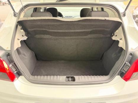 CHEVROLET Onix Hatch 1.0 4P FLEX LT LOLLAPALOOZA, Foto 15