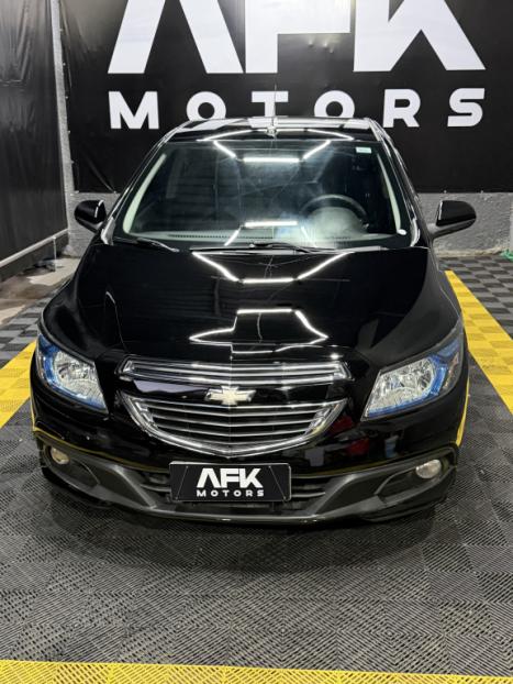 CHEVROLET Onix Hatch 1.4 4P FLEX LTZ, Foto 2