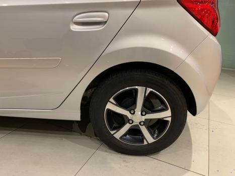 CHEVROLET Onix Hatch 1.4 4P FLEX LTZ, Foto 8