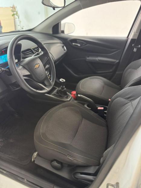 CHEVROLET Onix Hatch 1.4 4P FLEX LTZ, Foto 13