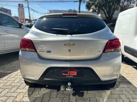 CHEVROLET Onix Hatch 1.4 4P FLEX LT AUTOM�TICO, Foto 4