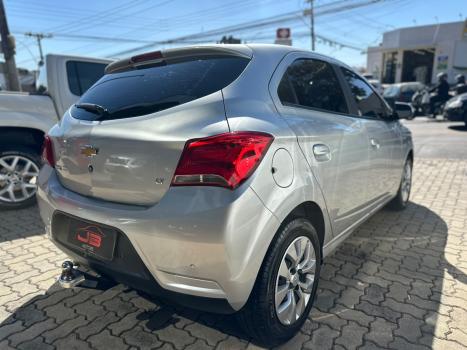 CHEVROLET Onix Hatch 1.4 4P FLEX LT AUTOM�TICO, Foto 7