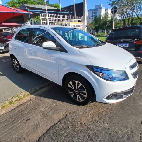CHEVROLET Onix Hatch 1.4 4P FLEX LTZ, Foto 2