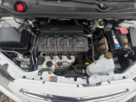 CHEVROLET Onix Hatch 1.4 4P FLEX LT, Foto 2