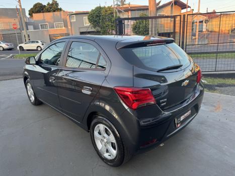CHEVROLET Onix Hatch 1.4 4P FLEX LT, Foto 4
