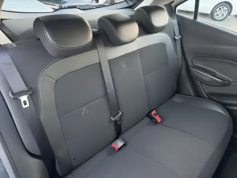 CHEVROLET Onix Hatch 1.4 4P FLEX LT, Foto 14
