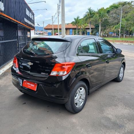 CHEVROLET Onix Hatch 1.0 4P FLEX LT, Foto 5