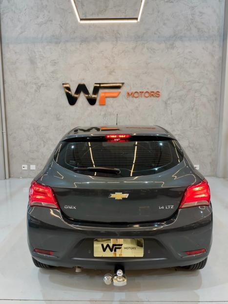 CHEVROLET Onix Hatch 1.4 4P FLEX LTZ, Foto 3
