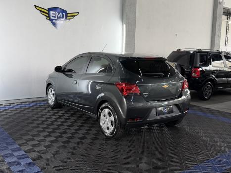 CHEVROLET Onix Hatch 1.4 4P FLEX LT, Foto 4