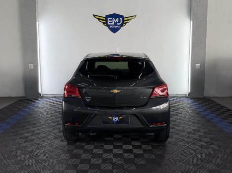 CHEVROLET Onix Hatch 1.4 4P FLEX LT, Foto 5