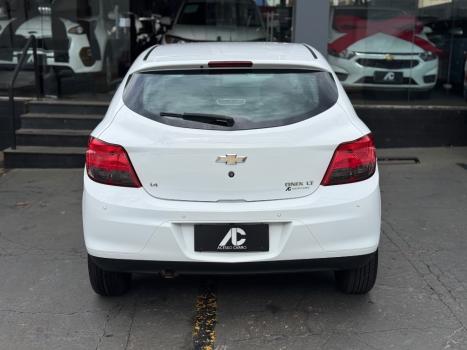 CHEVROLET Onix Hatch 1.4 4P FLEX LT, Foto 5