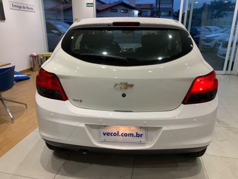 CHEVROLET Onix Hatch 1.4 4P FLEX LT, Foto 10