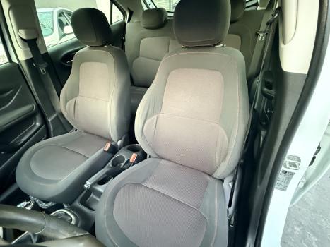 CHEVROLET Onix Hatch 1.4 4P FLEX LT, Foto 8