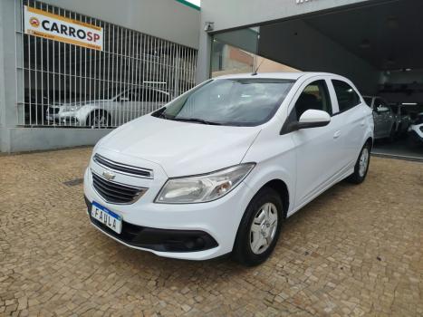 CHEVROLET Onix Hatch 1.0 4P FLEX LT, Foto 2