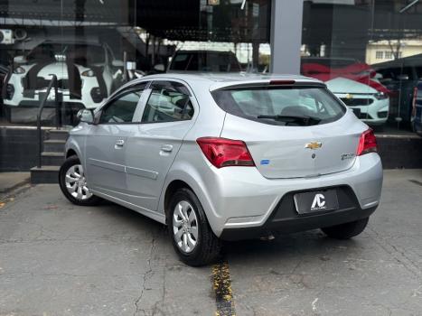 CHEVROLET Onix Hatch 1.0 4P FLEX LT, Foto 4